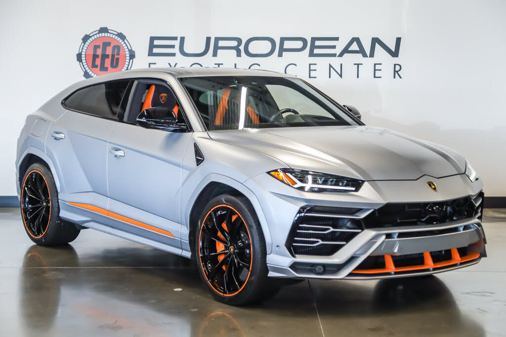 2022 Lamborghini Urus AWD