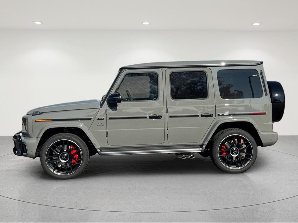 2027 Mercedes-Benz G-Class AMG G 63 4MATIC photo 3