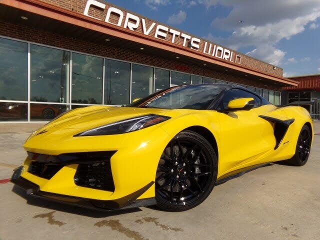 2025 Chevrolet Corvette Z06 3LZ Coupe RWD - $131,995