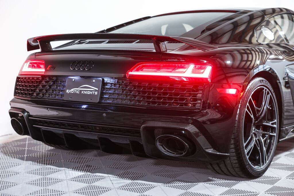 2020 Audi R8 quattro V10 Performance Coupe AWD photo 11 of 24