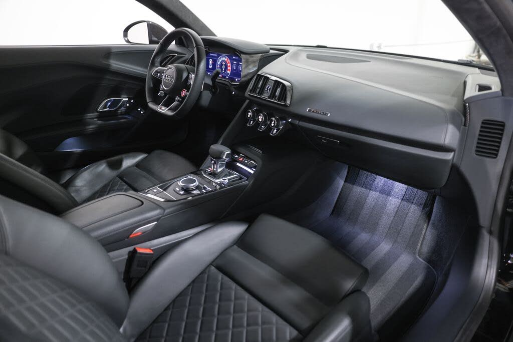2020 Audi R8 quattro V10 Performance Coupe AWD photo 24 of 24
