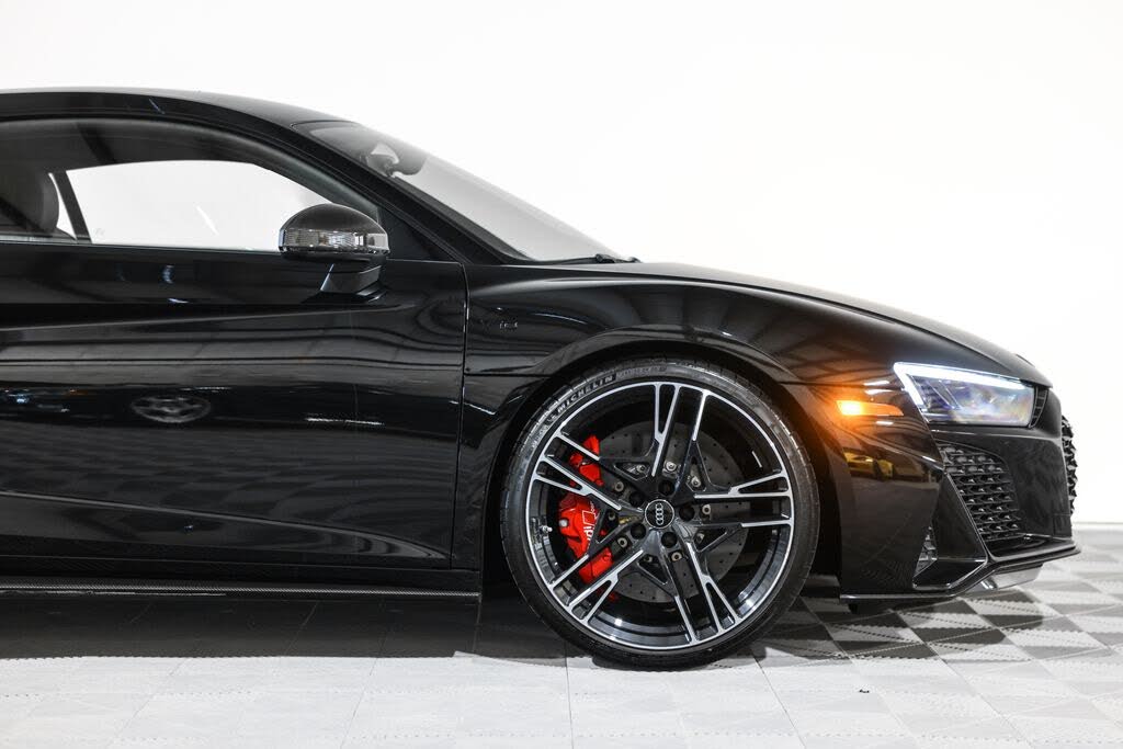 2020 Audi R8 quattro V10 Performance Coupe AWD photo 5 of 24