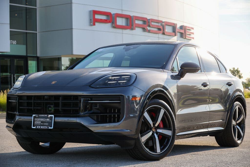 2025 Porsche Cayenne Coupe GTS AWD