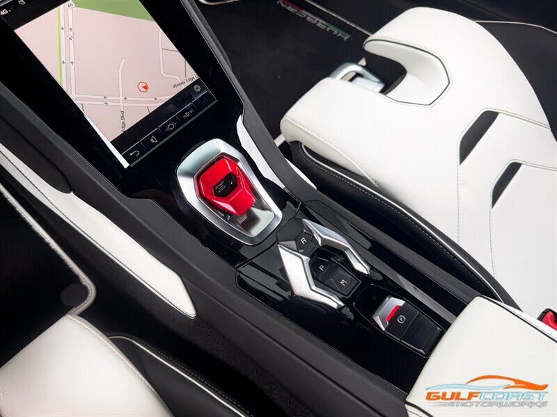 2021 Lamborghini Huracan photo 18