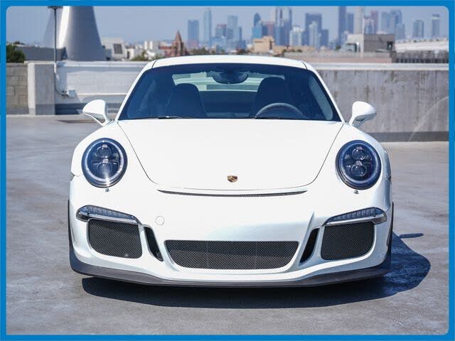 2016 Porsche 911 GT3 Coupe RWD photo 2