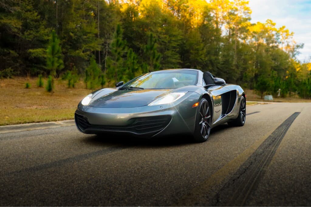 2013 McLaren MP4-12C Base