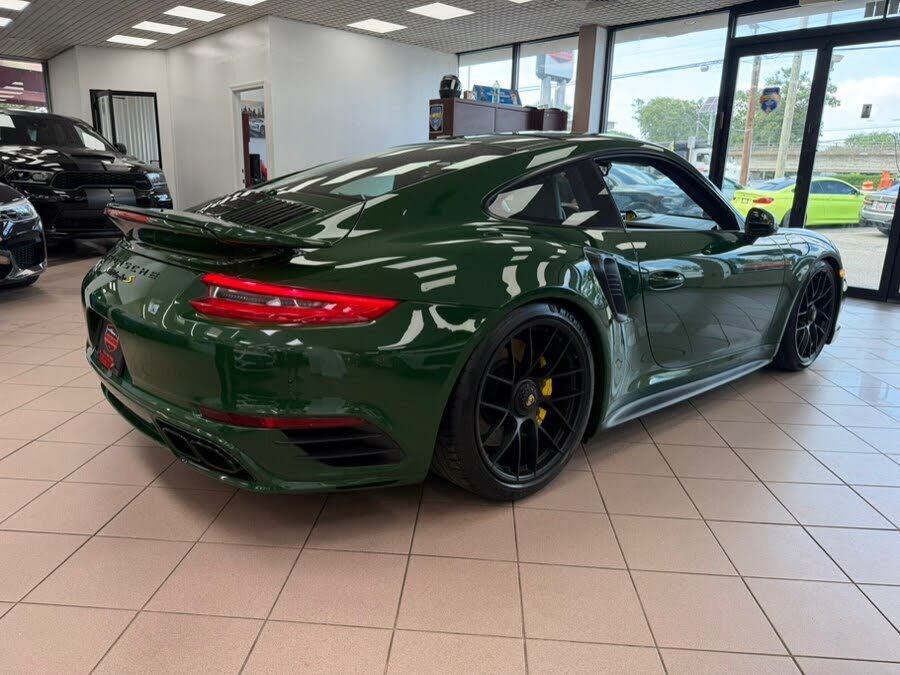 2017 Porsche 911 Turbo Coupe AWD photo 7 of 24
