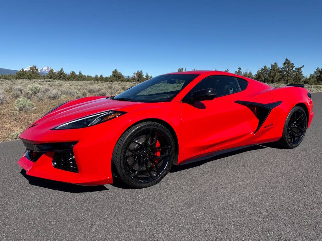 2025 Chevrolet Corvette Z06 2LZ Coupe RWD