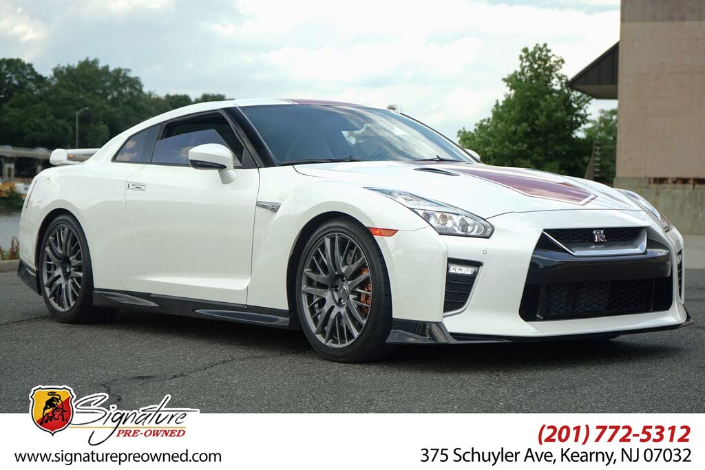 2020 Nissan GT-R Premium AWD