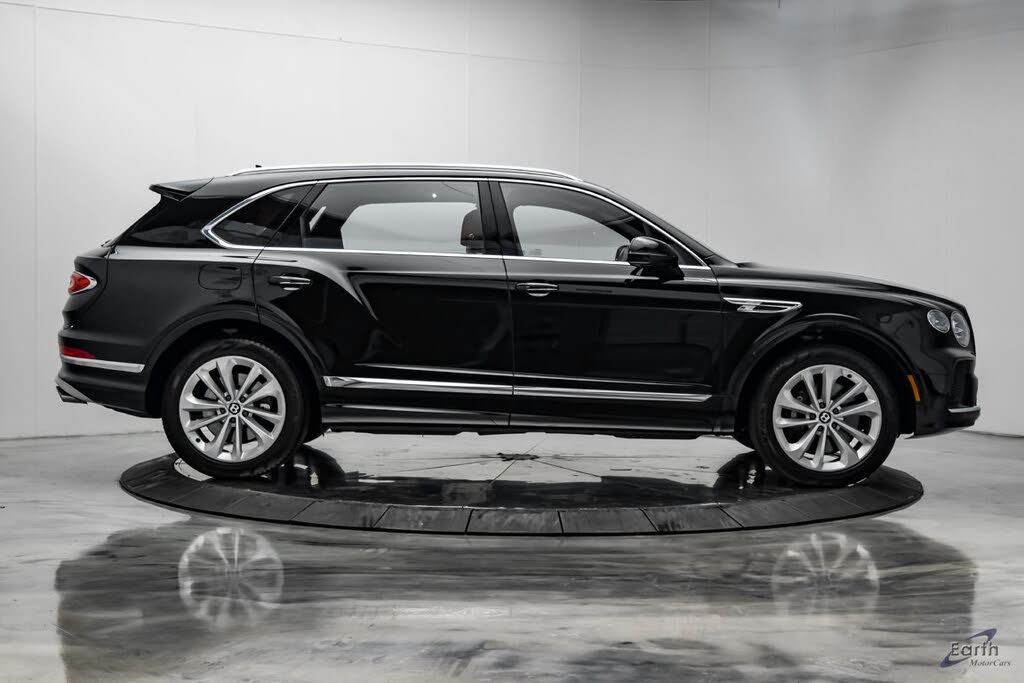 2023 Bentley Bentayga V8 AWD photo 17