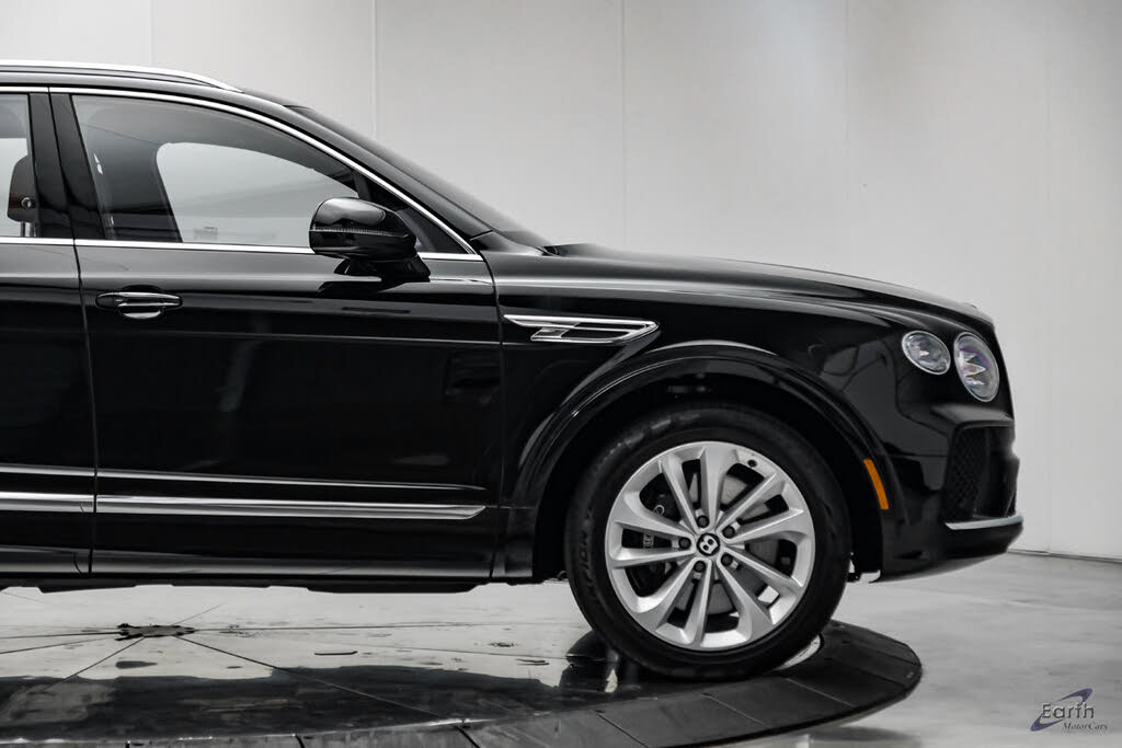 2023 Bentley Bentayga V8 AWD photo 19