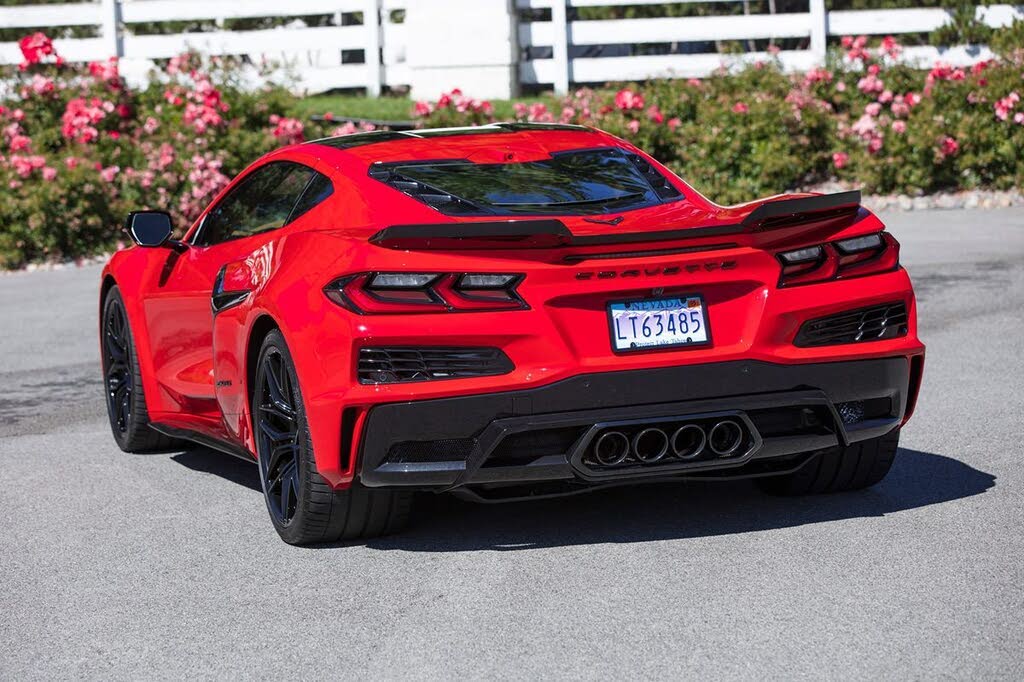 2023 Chevrolet Corvette Z06 3LZ Coupe RWD photo 21