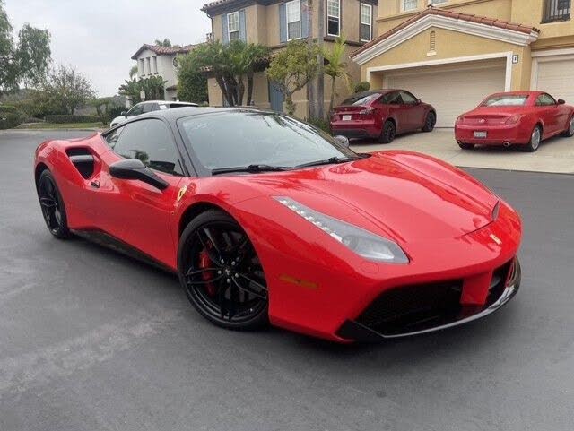 2018 Ferrari 488 GTB Coupe RWD