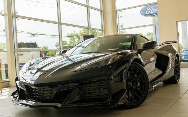2025 Chevrolet Corvette Z06 1LZ Coupe RWD