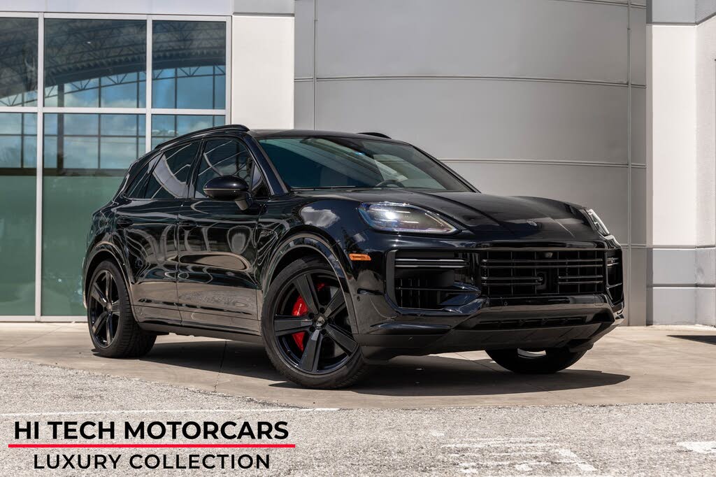 2025 Porsche Cayenne Turbo GT AWD
