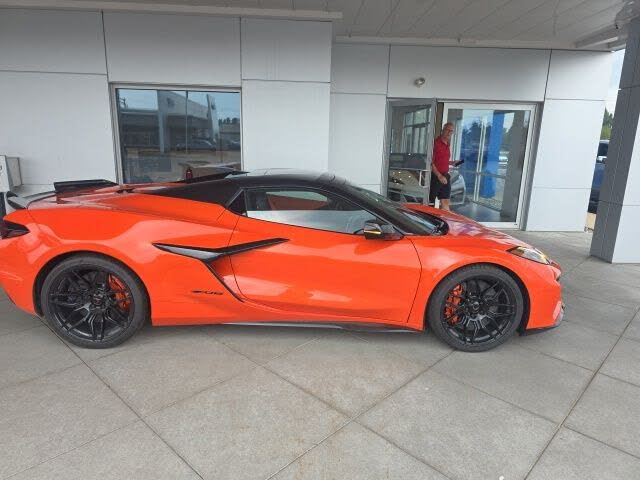 2026 Chevrolet Corvette Z06 3LZ Convertible RWD photo 2
