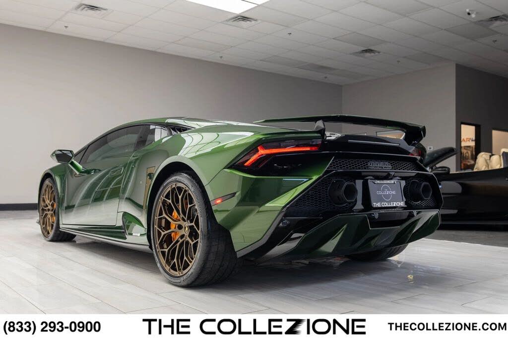 2024 Lamborghini Huracan Tecnica Coupe RWD photo 21
