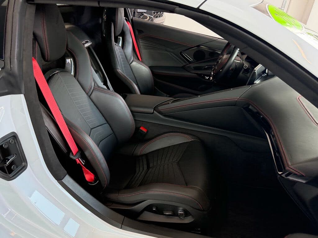 2024 Chevrolet Corvette Z06 3LZ Convertible RWD photo 16