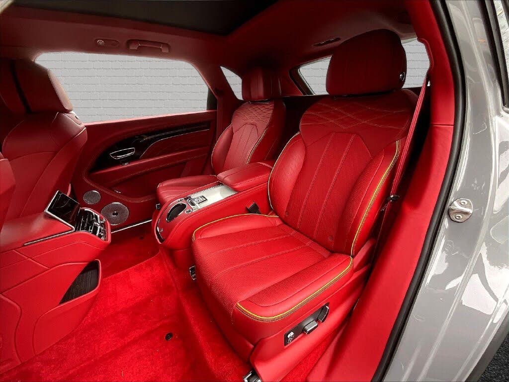 2023 Bentley Bentayga Azure V8 AWD photo 20
