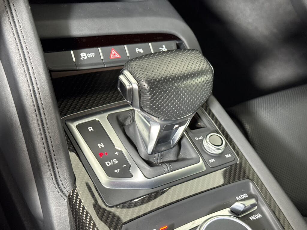 2023 Audi R8 V10 Performance Coupe RWD photo 19 of 24