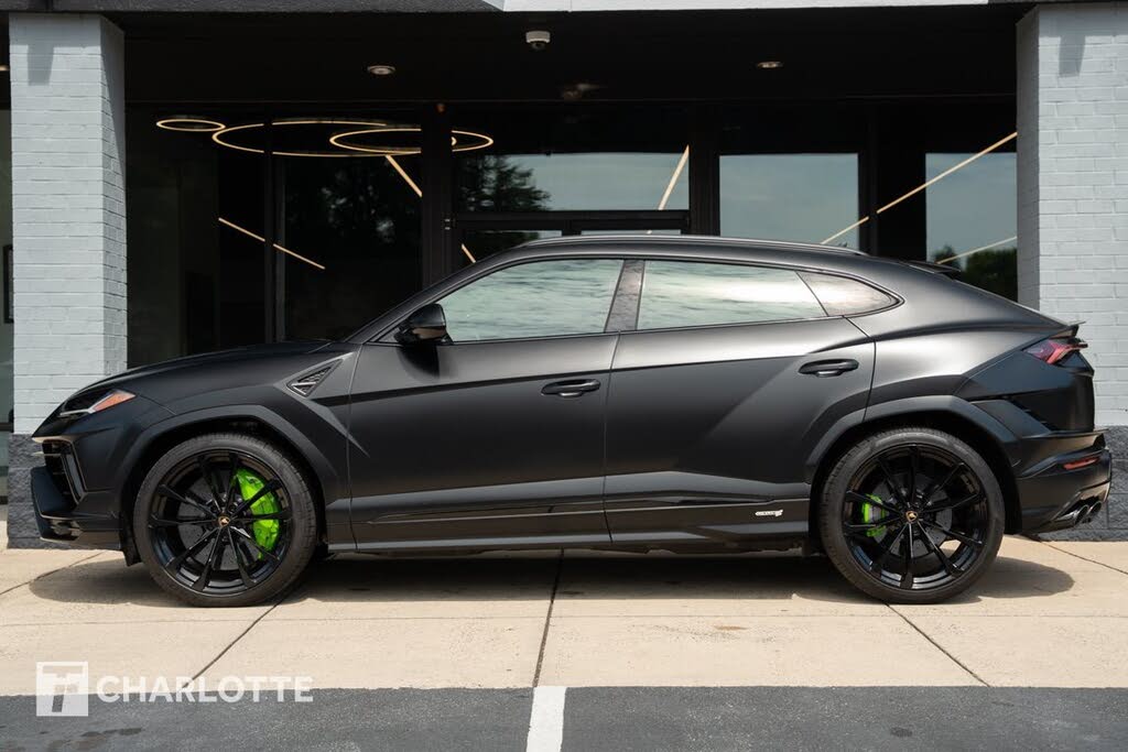 2023 Lamborghini Urus S AWD