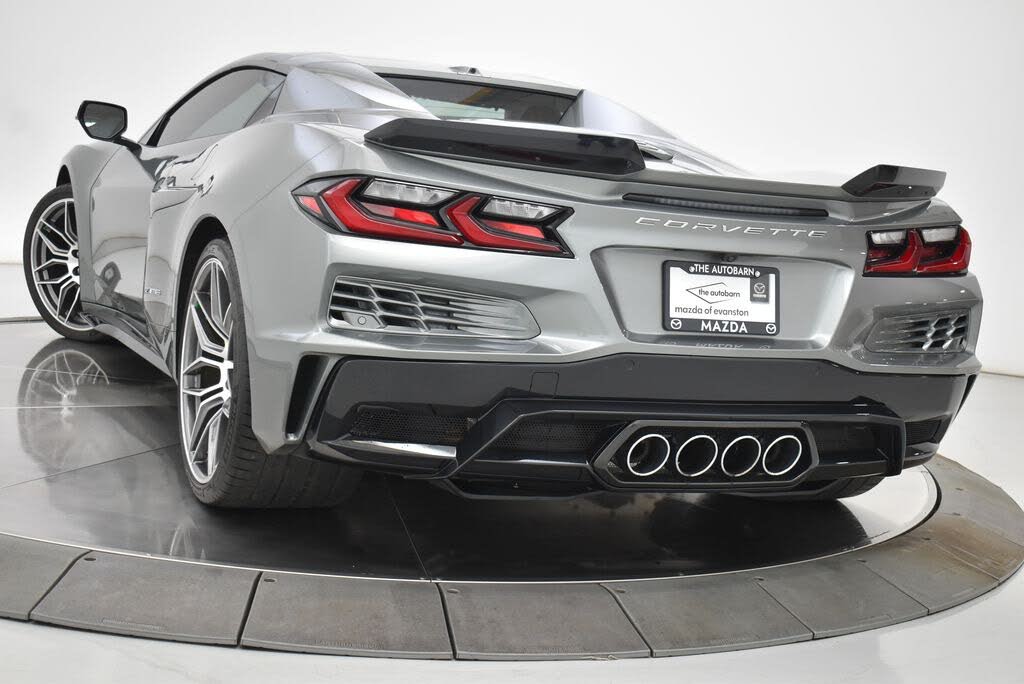 2024 Chevrolet Corvette Z06 3LZ Convertible RWD photo 13