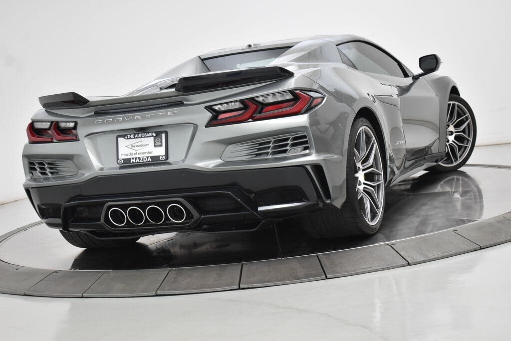 2024 Chevrolet Corvette Z06 3LZ Convertible RWD photo 18