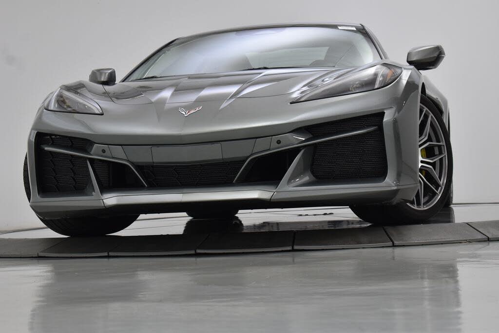 2024 Chevrolet Corvette Z06 3LZ Convertible RWD photo 9