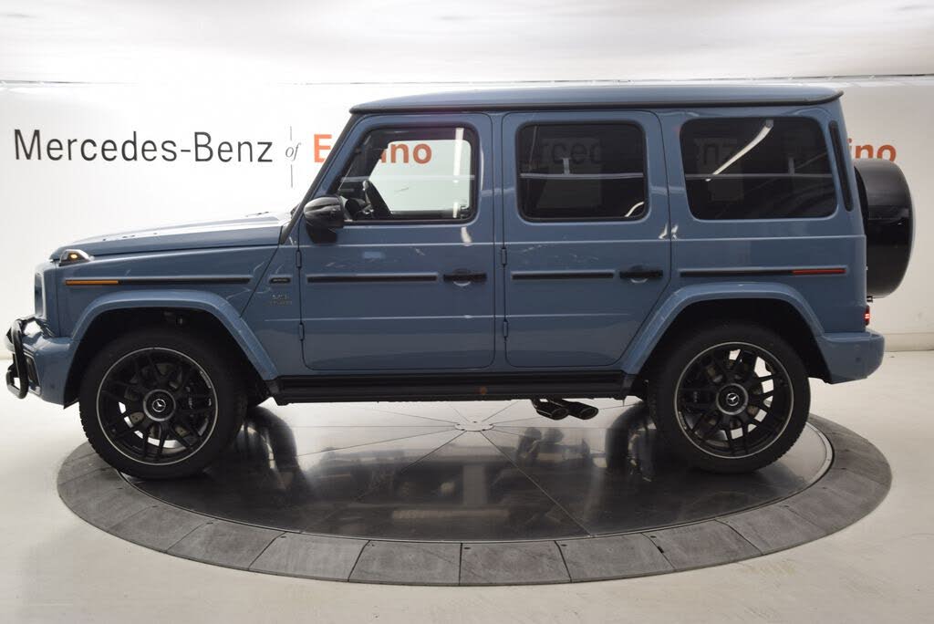 2027 Mercedes-Benz G-Class AMG G 63 4MATIC photo 3