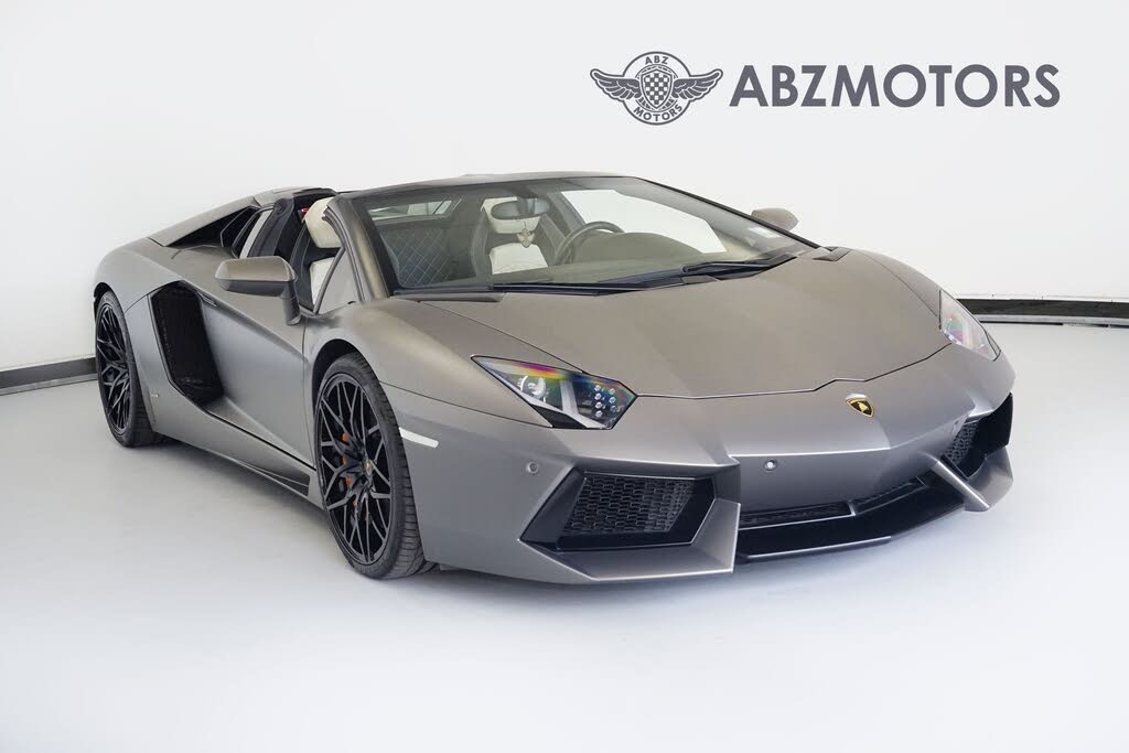 2015 Lamborghini Aventador LP 700-4