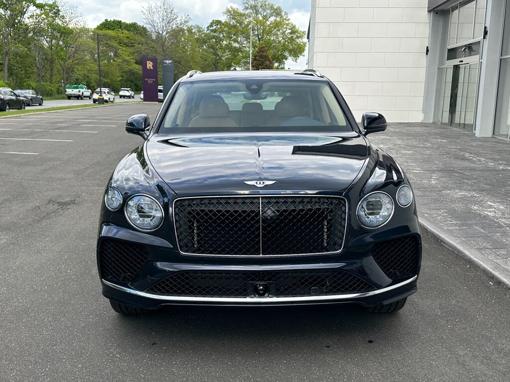 2026 Bentley Bentayga photo 4