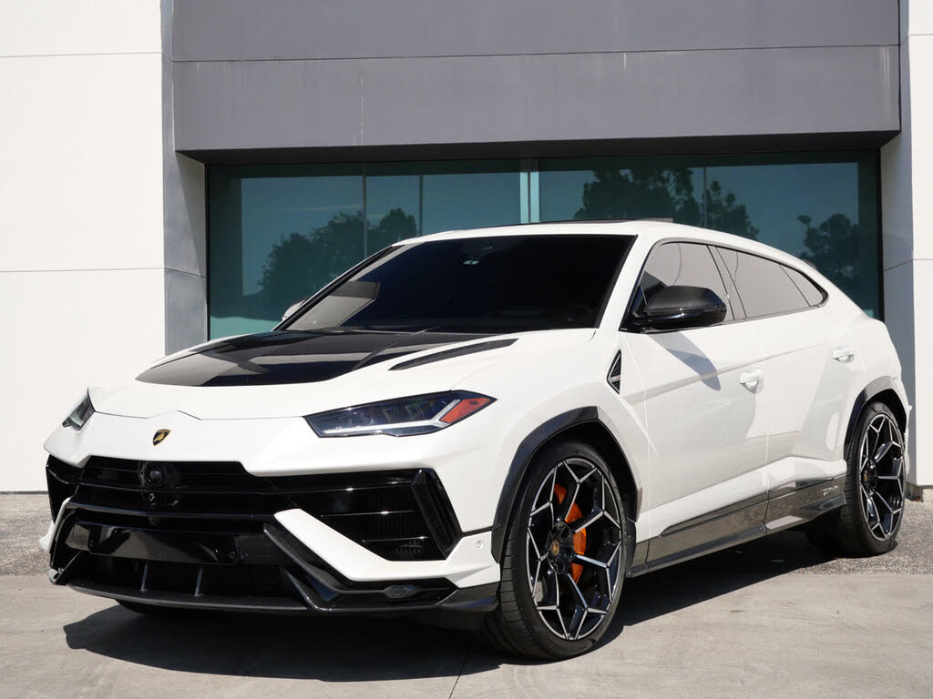 2024 Lamborghini Urus Performante AWD photo 23