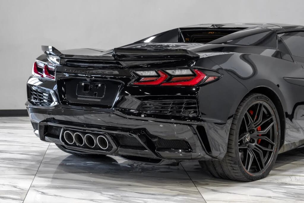2023 Chevrolet Corvette Z06 3LZ Convertible RWD photo 15