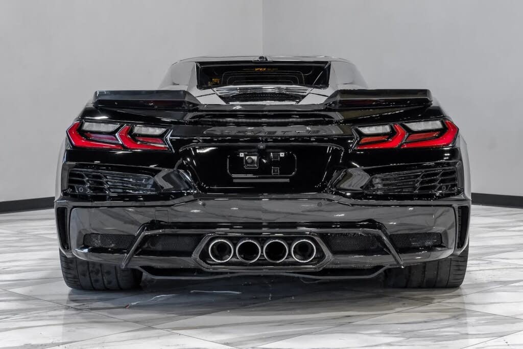 2023 Chevrolet Corvette Z06 3LZ Convertible RWD photo 17
