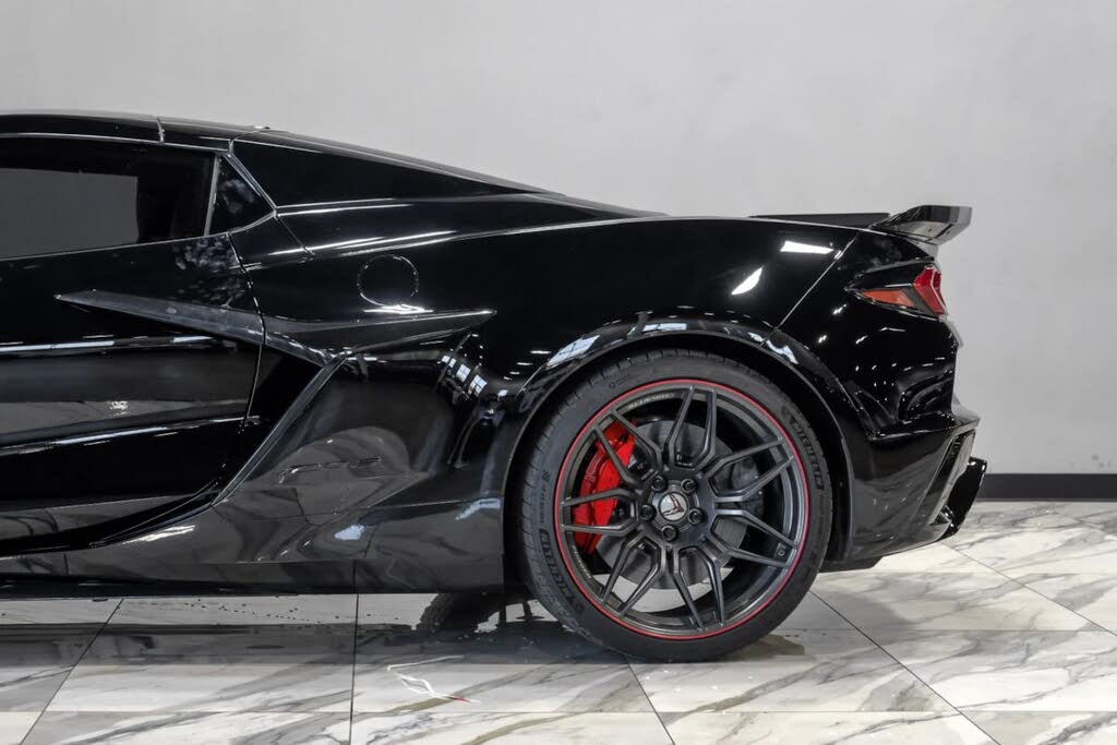 2023 Chevrolet Corvette Z06 3LZ Convertible RWD photo 21