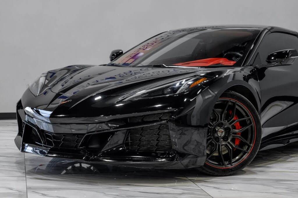 2023 Chevrolet Corvette Z06 3LZ Convertible RWD photo 9