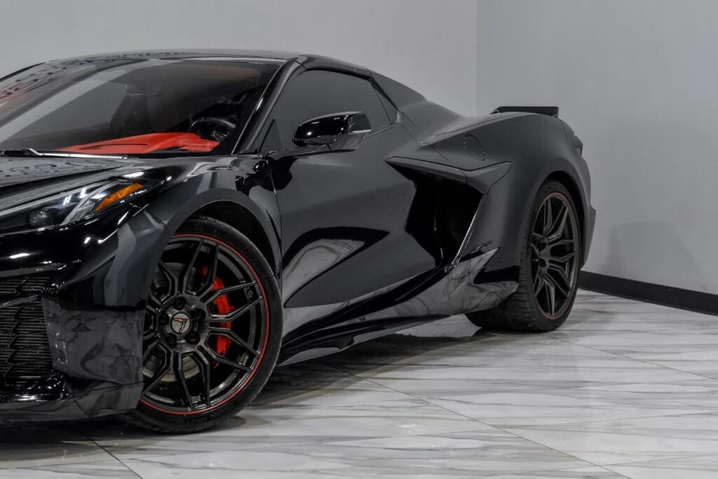 2023 Chevrolet Corvette Z06 3LZ Convertible RWD photo 10