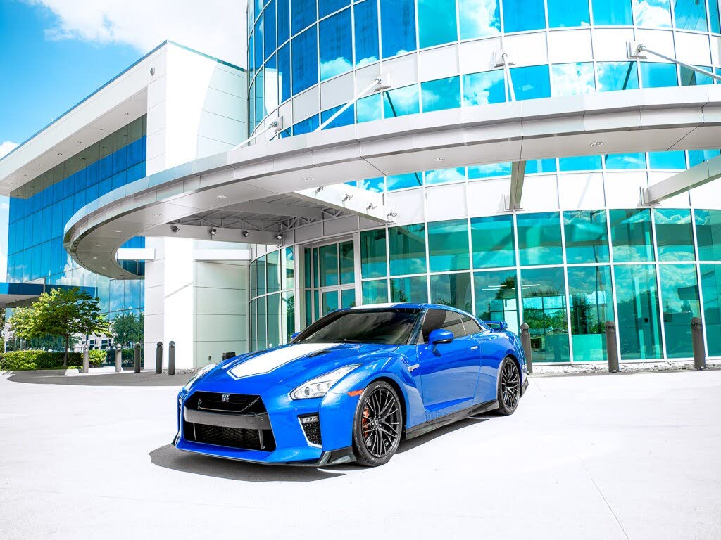 2020 Nissan GT-R Premium AWD