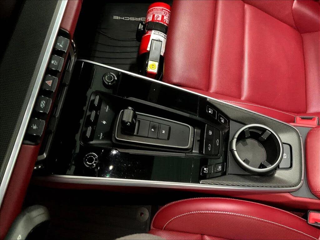 2022 Porsche 911 Turbo Coupe AWD photo 23 of 24