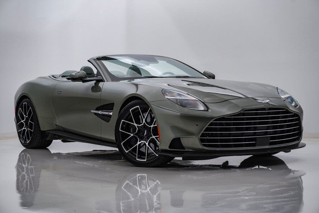 2026 Aston Martin Vanquish Volante RWD