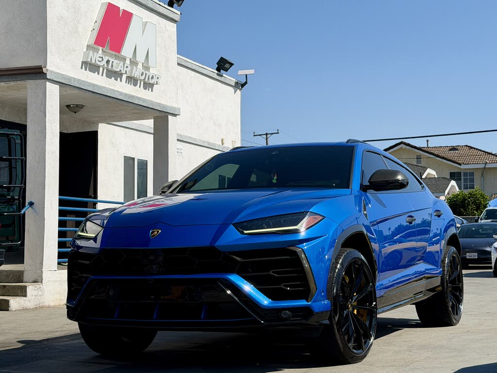 2019 Lamborghini Urus 4WD