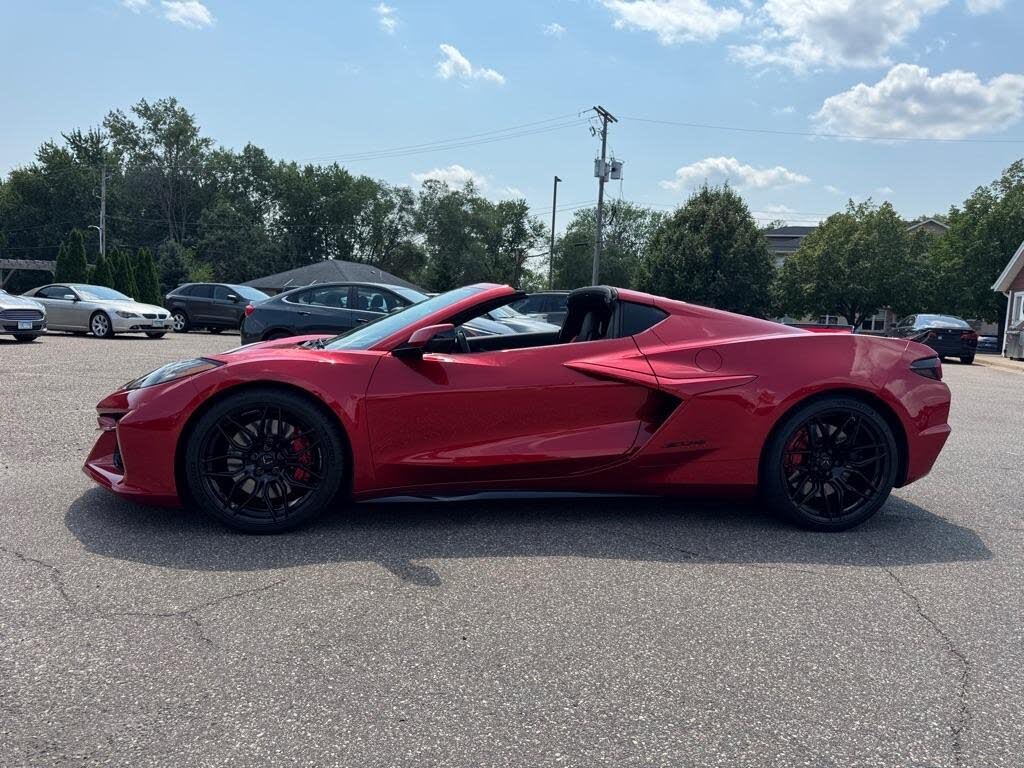2024 Chevrolet Corvette Z06 3LZ Coupe RWD photo 9
