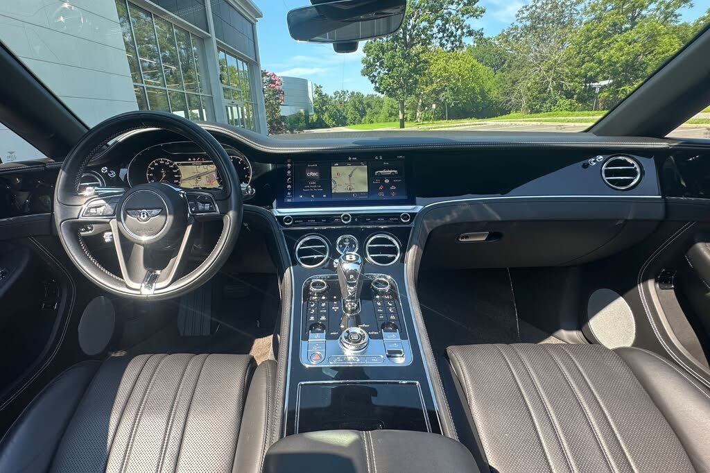 2020 Bentley Continental GTC V8 AWD photo 4