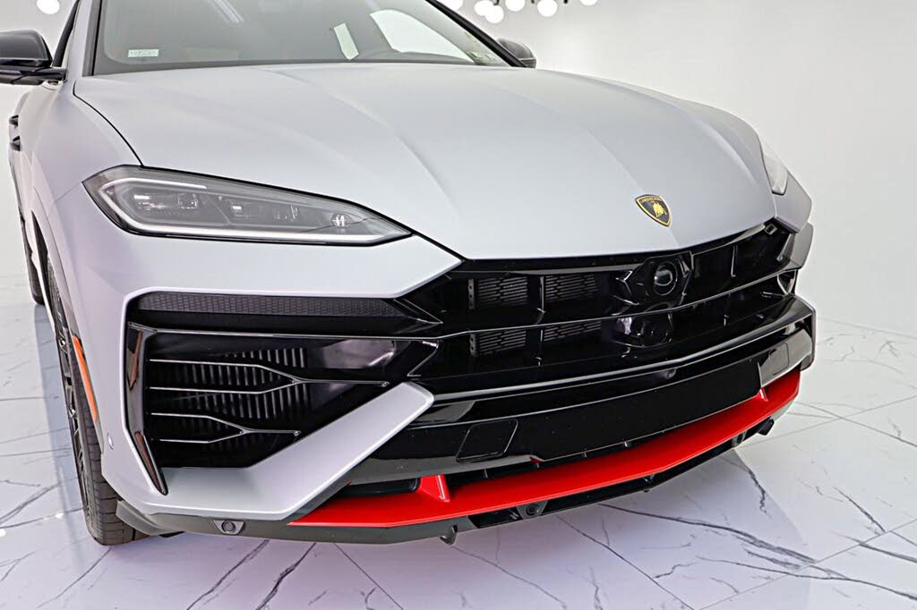 2025 Lamborghini Urus SE AWD photo 19
