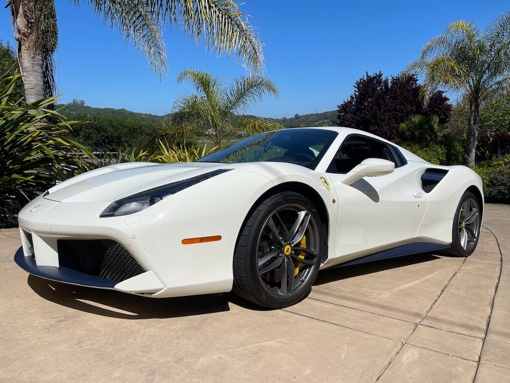 2017 Ferrari 488 Spider RWD - $259,988