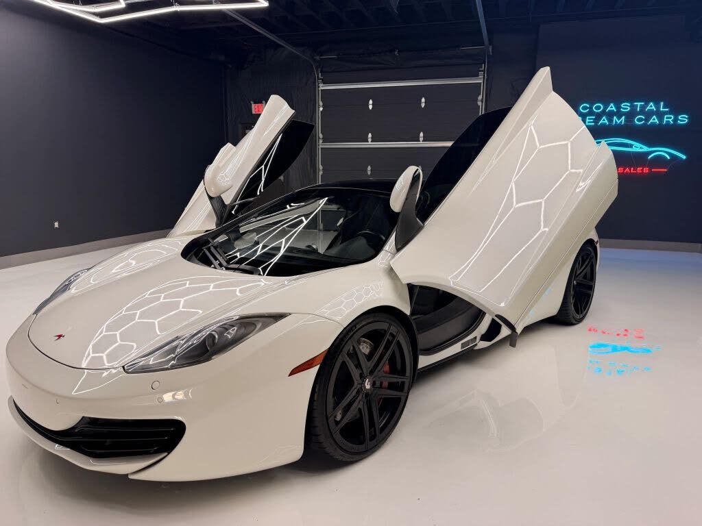 2012 McLaren MP4-12C Base