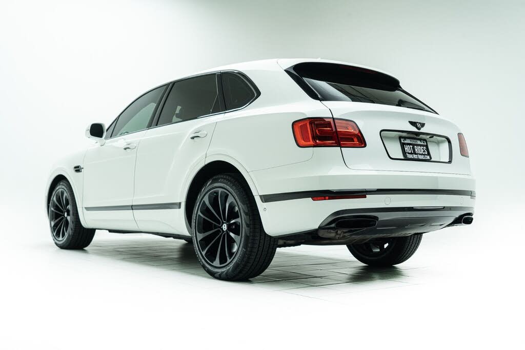 2018 Bentley Bentayga W12 Onyx Edition AWD photo 18