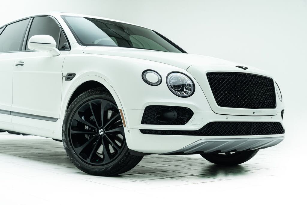 2018 Bentley Bentayga W12 Onyx Edition AWD photo 4