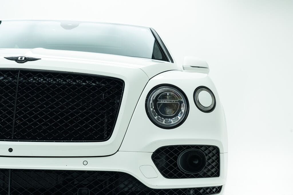 2018 Bentley Bentayga W12 Onyx Edition AWD photo 7