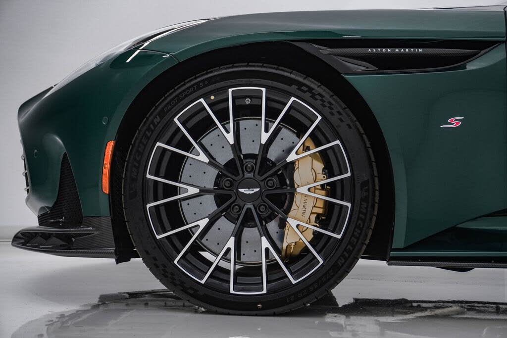 2026 Aston Martin DB12 S RWD photo 15